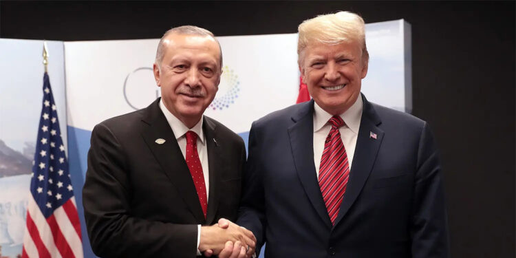 Erdoğan Trump'ı Türkiye'ye davet etti