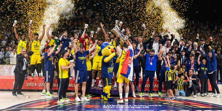 Fenerbahçe Avrupa şampiyonu oldu
