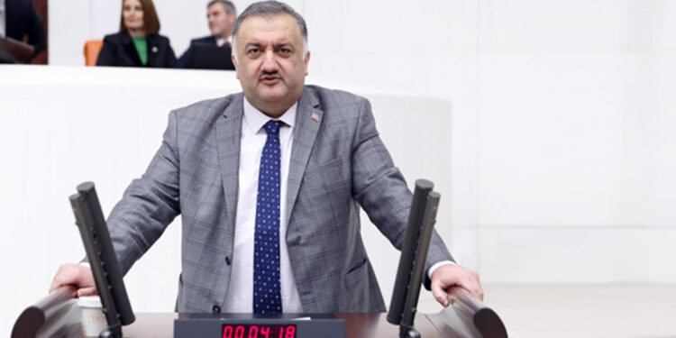 Gençler intihara sürükleniyor devlet seyrediyor