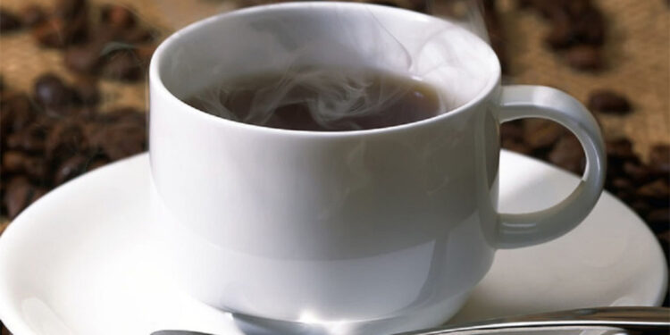 Vücuda enerji veren kafeinin olumlu ve olumsuz etkileri