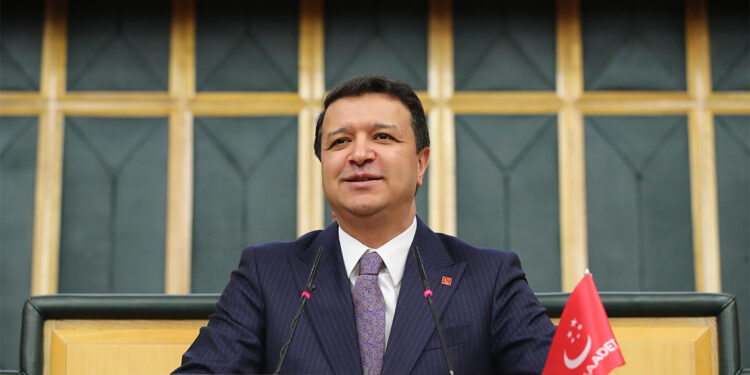 Siyaset yumrukla dizayn edilemez!