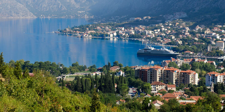 Euryphon'un ülkesinde sakız tartışmak
