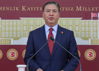 Merkez Bankası 60 milyar dolar rezerv kaybetti