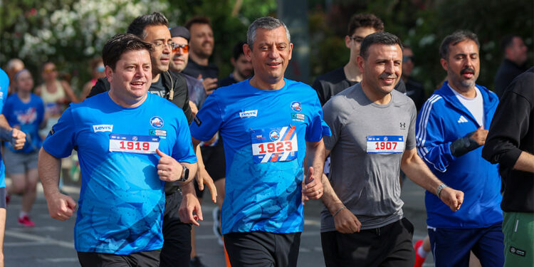 Seneye bu maratonları Ekrem Başkanla birlikte koşacağız