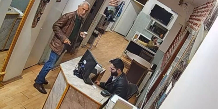 Özgür Özel'e saldıran Selçuk Tengioğlu'nun yeni görüntüleri ortaya çıktı