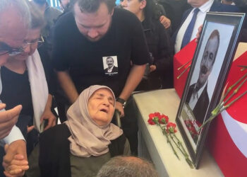 Sırrı Süreyya Önder son yolculuğuna uğurlandı