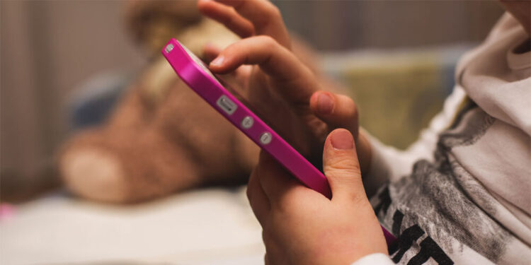 Yeni yasa tasarısıyla 18 yaş altındakilere sosyal medya kullanımı yasaklanıyor