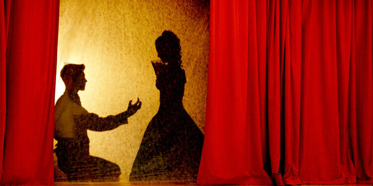 Devlet Tiyatroları biletlerine yapılan zamların yansıması görüldü!