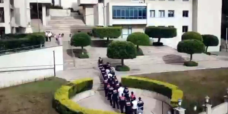 11 ilde suç örgütü operasyonu: 90 gözaltı