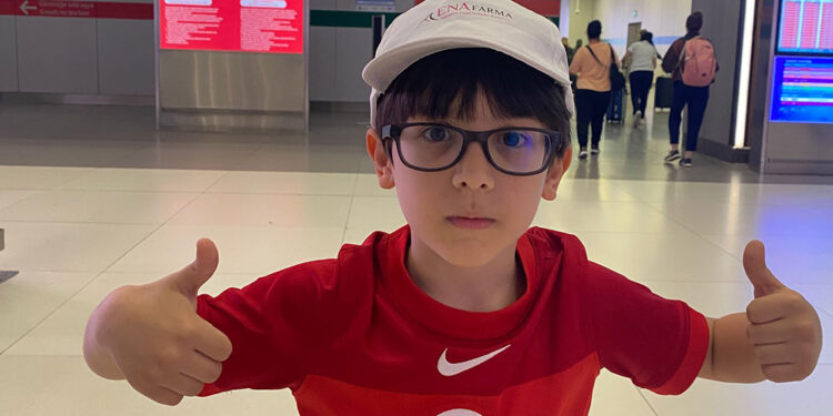 6 yaşındaki Tuna Öncel, matematikte dünya şampiyonu oldu