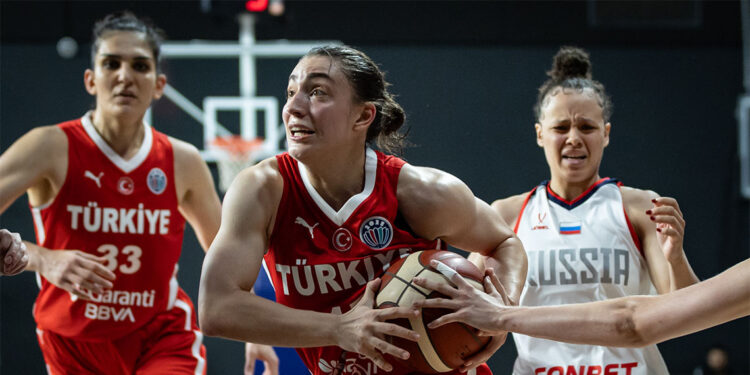 A Kadın Milli Basketbol Takımı Rusya’yı mağlup etti