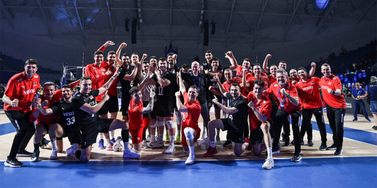 A Milli Erkek Voleybol Takımı Bulgaristan'ı 3-0 mağlup etti