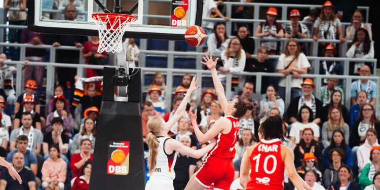 A Milli Kadın Basketbol Takımı, Almanya’ya 81-65 mağlup oldu