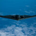 B-2 tipi gizli bombardıman uçakları havalandı