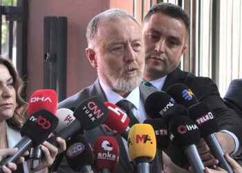 Yılmaz Tunç, Gülistan Kılıç Koçyiğit ve Sezai Temelli ile görüştü