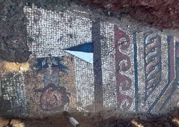 Geç Roma Dönemi'ne ait taban mozaiği bulundu