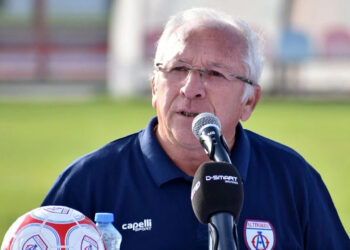 Altınordu Başkanı Özkan'dan Altay Başkanı Yüksel Gürüz'e tebrik mesajı