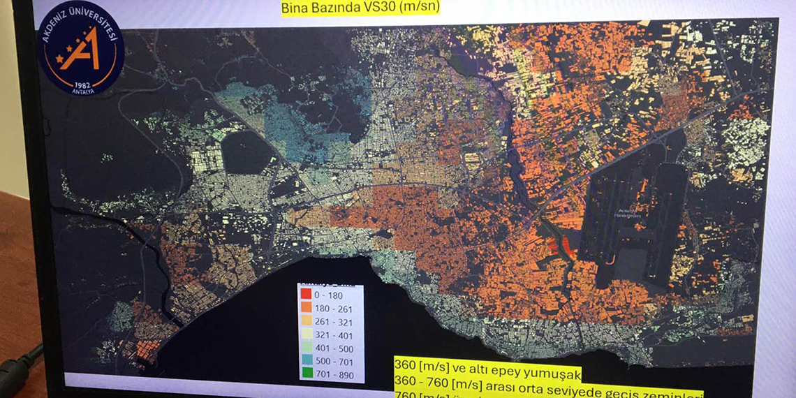 Antalya'da tarım alanları her yıl 2 santim çöküyor