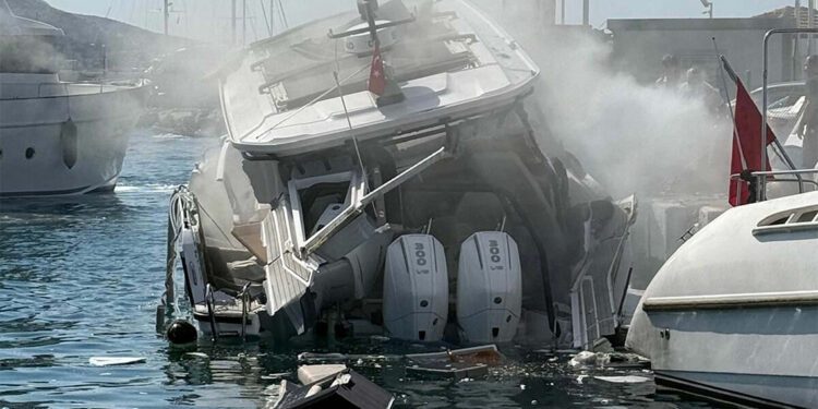 Teknede patlama; 3 kişi yaralandı