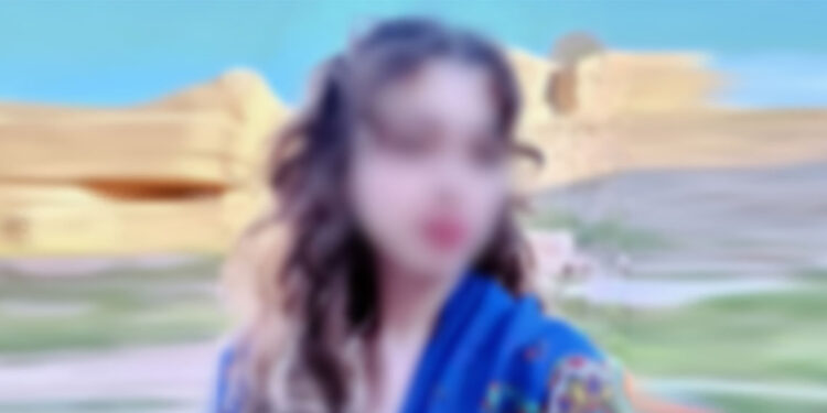 Boğazına bıçak dayadığı kadının 310 lirasını alan gaspçı, sahte sanıp bilezikleri istememiş