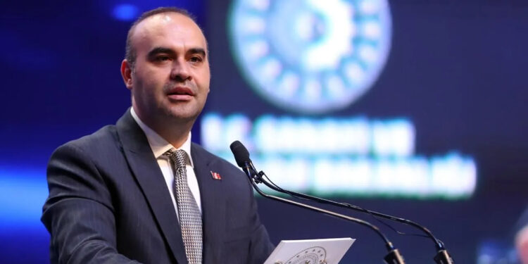 Bakan Kacır'dan, küresel girişimcilik etkinliklerine katılım çağrısı