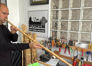 Bodrum'da okul müdürünün ney tutkusu dünyaya açıldı