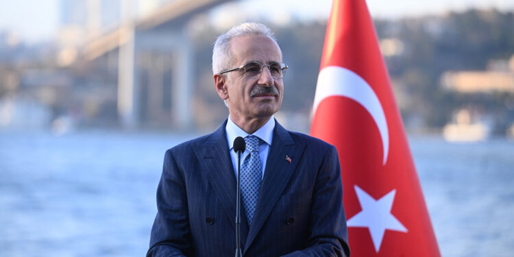 Boğaz geçiş ücreti yüzde 15 artırılacak