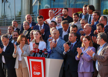 CHP'li 81 il başkanından ortak açıklama: Kayyum kararını tanımayacağız