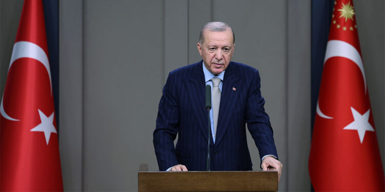 İsrail'in, İran'a uzanan pervasız adımları asla kabul edilemez