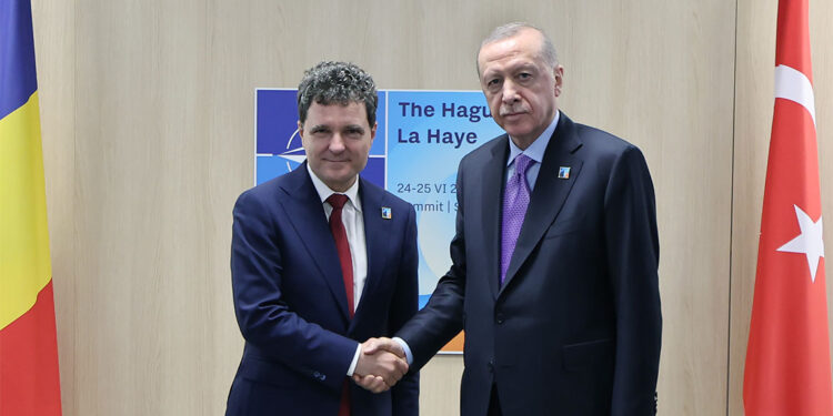 Cumhurbaşkanı Erdoğan, Romanya Cumhurbaşkanı ile görüştü 