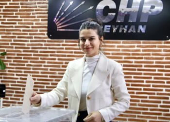 Ceyhan Belediyesi'nde Başkan Vekiliğini CHP'li aday kazandı