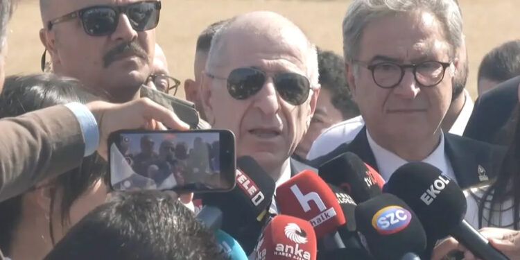 Cezaevinden tahliye edilen Ümit Özdağ’dan ilk açıklama