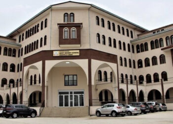 Çiçek hastalığı görülen sınıfta eğitime, yıl sonuna kadar ara verildi