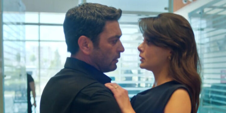 Cihan ve Alya'nın öpüşmesi sezon finaline damga vurdu