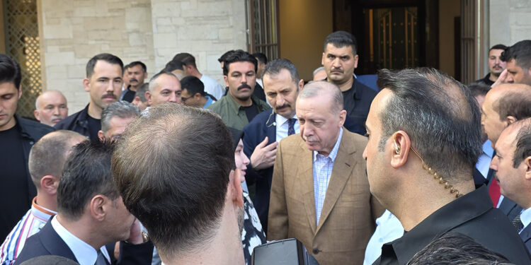 Cumhurbaşkanı Erdoğan bayram namazını Muğla'da kıldı