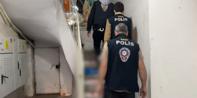 Diyarbakır merkezli 6 ilde dolandırıcılık operasyonu; 3 tutuklama