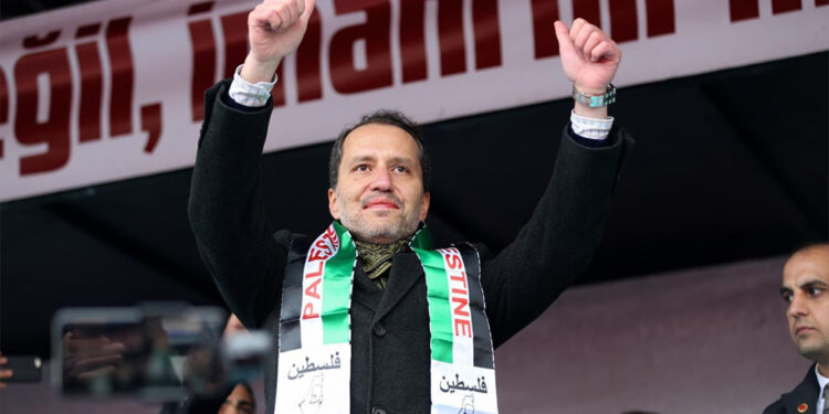 İsrail'e askeri müdahale dahil tüm seçenekler masaya yatırılmalıdır