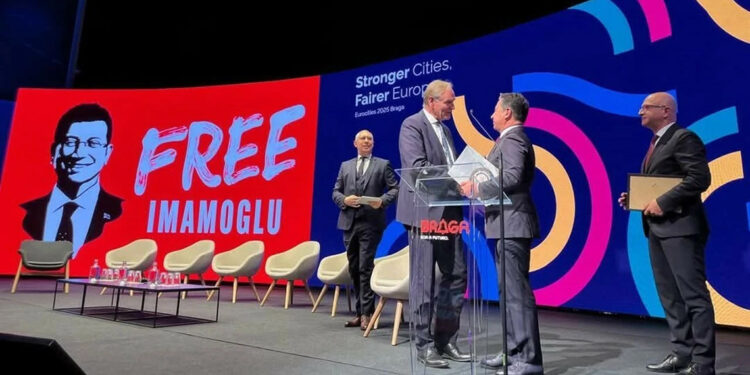 Ekrem İmamoğlu’na Avrupa’dan ‘Özel Demokrasi Ödülü’