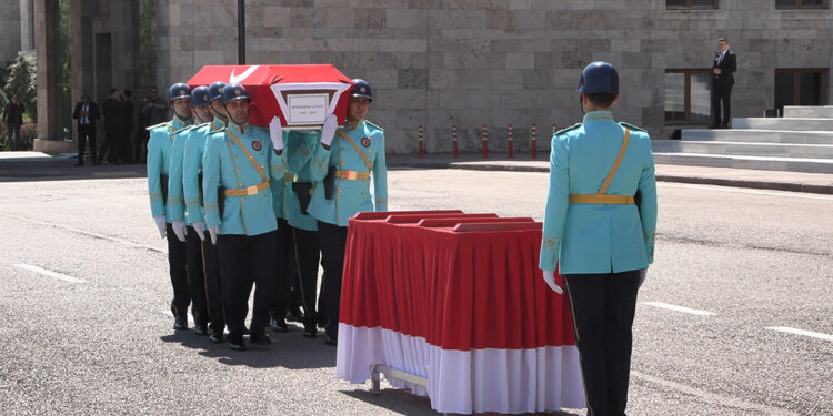 Eski MHP'li vekil Mükerrem Levent için TBMM'de tören