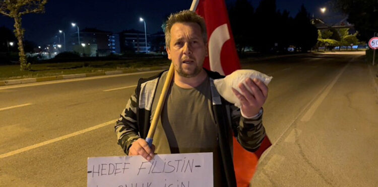 Eskişehir’den yola çıktı; İsrail ablukasındaki Gazze'ye yürüyüş başlattı