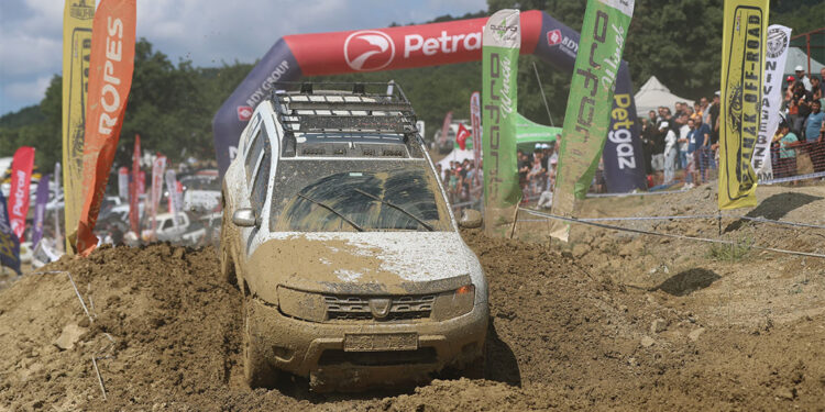 3'üncü Off-Road Festivali'nde nefes kesici performans