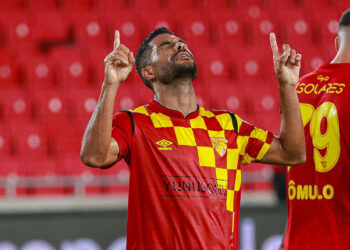 Göztepe iç transferde kritik kararlar alacak