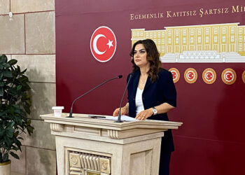 Numan Kurtulmuş'un komisyon için yaptığı davetten memnuniyet duyuyoruz