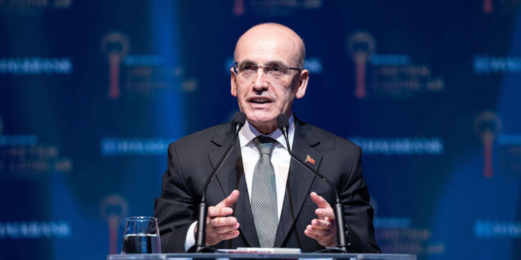 Hizmet ihracatındaki performansımız cari dengeyi destekliyor