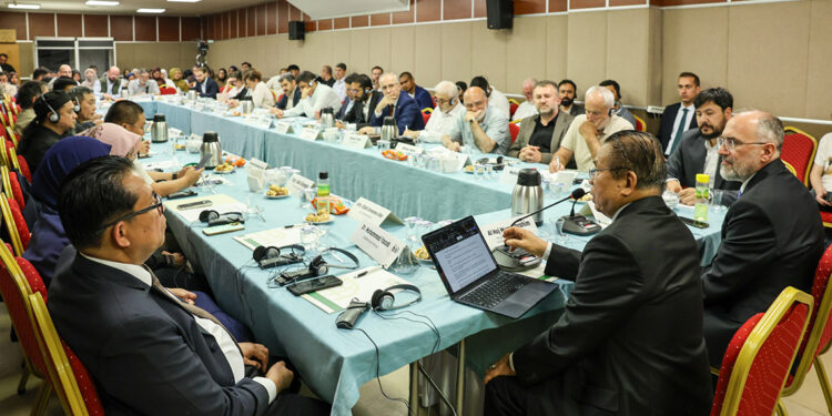 İHH VE İNSAMER ‘Moro Barış Süreci’ çalıştayı düzenledi