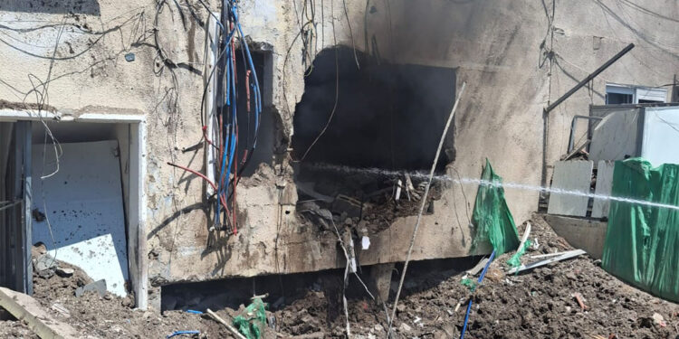 İran, Bet Şean kentine saldırı düzenledi