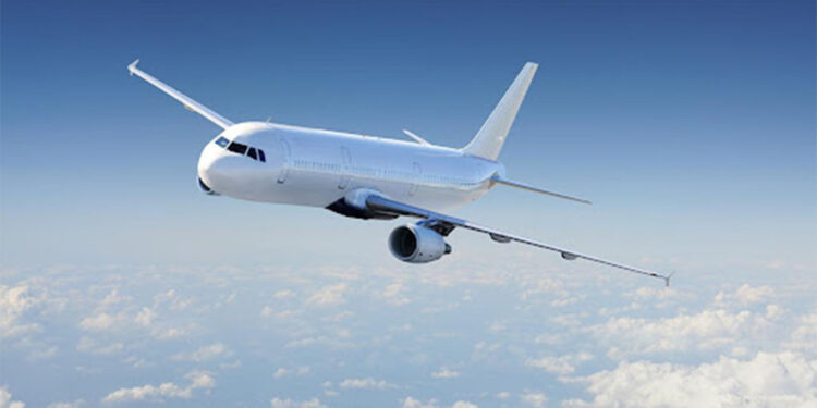 İsrail hava sahasını uçuşlara kapattı