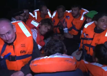 İsrail, Madleen gemisinin Gazze'ye ulaşmasını engelledi