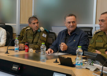Netanyahu'dan İran'a yönelik saldırıların yoğunluğunu artırma talimatı