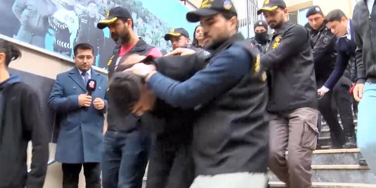 Aziz Yeniay'a silahlı saldırı davasında ilk duruşma